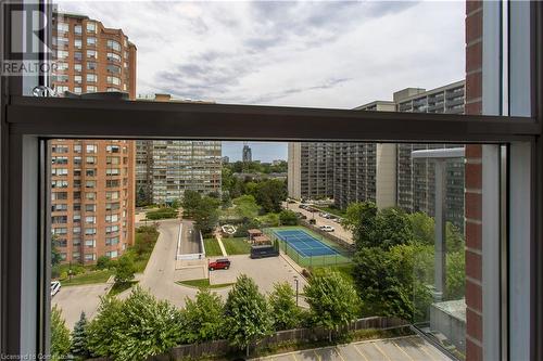 551 Maple Avenue Unit# 814, Burlington, ON - Outdoor