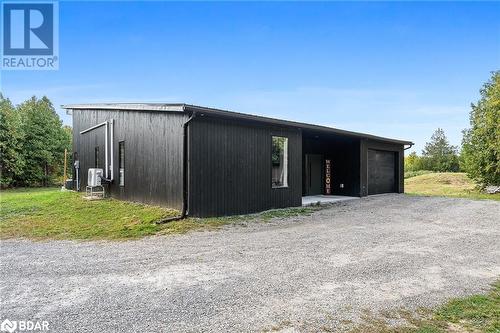 3529 Shannonville Road, Roslin, ON - Outdoor