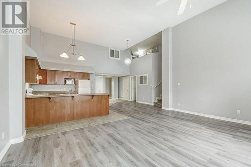 111 Grey Street Unit# 214, Brantford, ON - Indoor Photo Showing Kitchen