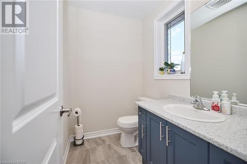 3 pc bath - 19 Picardy Drive Unit# 2, Stoney Creek, ON - Indoor Photo Showing Bathroom