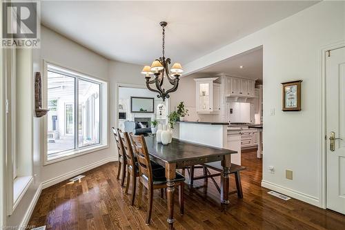 53 Ranch Road, Brantford, ON - Indoor Photo Showing Dining Room