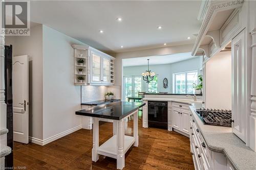 53 Ranch Road, Brantford, ON - Indoor Photo Showing Kitchen