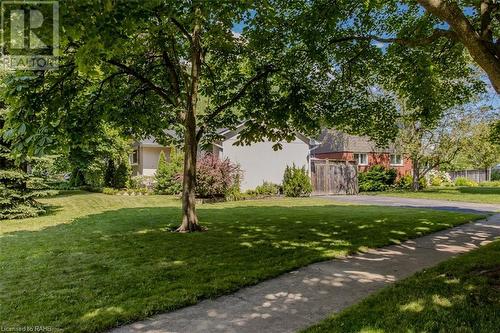 483 Walnut Crescent, Burlington, ON - Outdoor