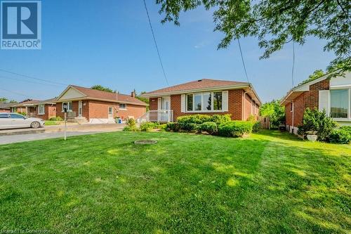 967 Mohawk Road E, Hamilton, ON - Outdoor