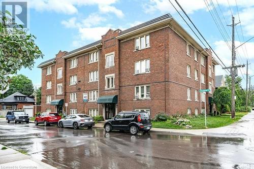 2 Vineland Avenue Unit# 9, Hamilton, ON - Outdoor