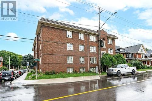 2 Vineland Avenue Unit# 9, Hamilton, ON - Outdoor