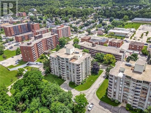 8 Village Green Unit# 611, Stoney Creek, ON - Outdoor With View