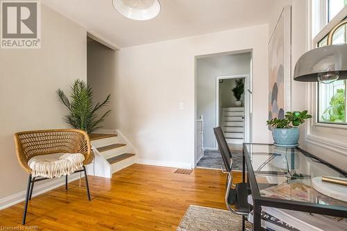 136 East 35Th Street, Hamilton, ON - Indoor Photo Showing Dining Room