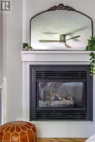 136 East 35Th Street, Hamilton, ON - Indoor With Fireplace