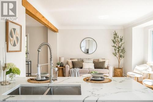 136 East 35Th Street, Hamilton, ON - Indoor Photo Showing Kitchen With Double Sink