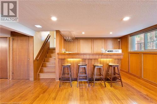 Bar area perfect for hosting - 185 Nugent Drive, Hamilton, ON - Indoor