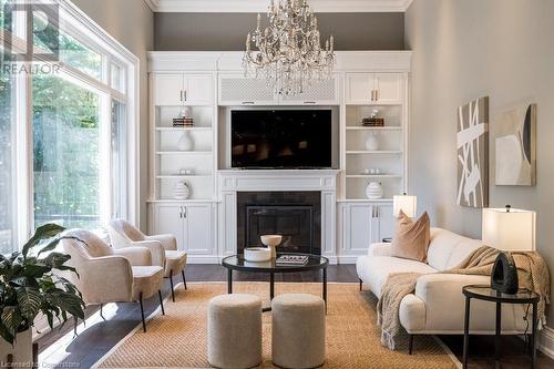 389 Belvenia Road, Burlington, ON - Indoor Photo Showing Living Room With Fireplace