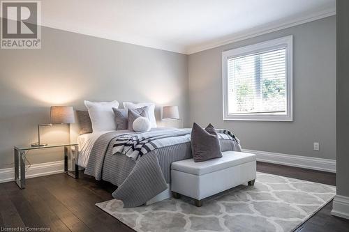 389 Belvenia Road, Burlington, ON - Indoor Photo Showing Bedroom