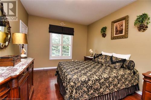 64 Gravenhurst Trail, Hamilton, ON - Indoor Photo Showing Bedroom