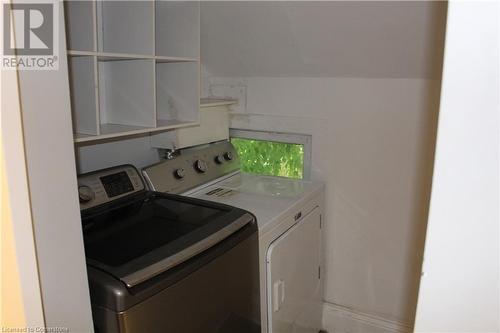 574 Clark Avenue, Burlington, ON - Indoor Photo Showing Laundry Room