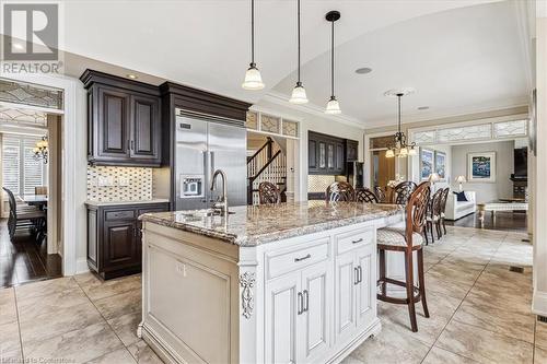 56 Aquamarine Drive, Hamilton, ON - Indoor Photo Showing Kitchen With Upgraded Kitchen