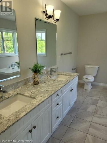 248 Tall Grass Crescent, Kitchener, ON - Indoor Photo Showing Bathroom