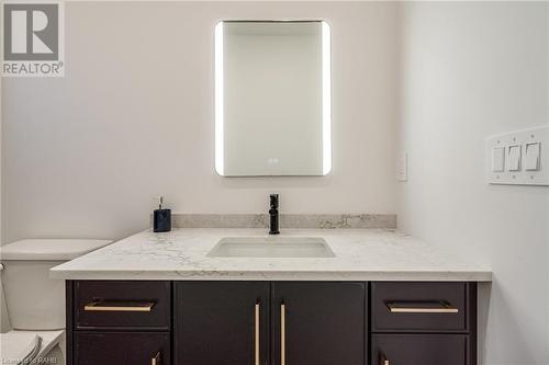 13 Charles Street, Brantford, ON - Indoor Photo Showing Bathroom