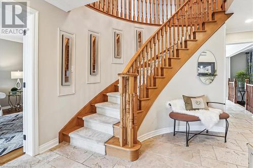 70 Glen Cannon Drive, Hamilton, ON - Indoor Photo Showing Other Room