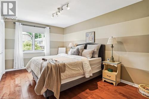 70 Glen Cannon Drive, Hamilton, ON - Indoor Photo Showing Bedroom