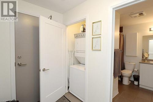 10 Concord Place Unit# 104, Grimsby, ON - Indoor Photo Showing Laundry Room