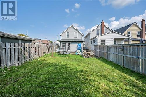 17 Albemarle Street, Hamilton, ON - Outdoor