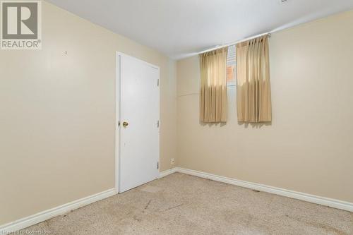 61 Napoli Drive, Hamilton, ON - Indoor Photo Showing Other Room