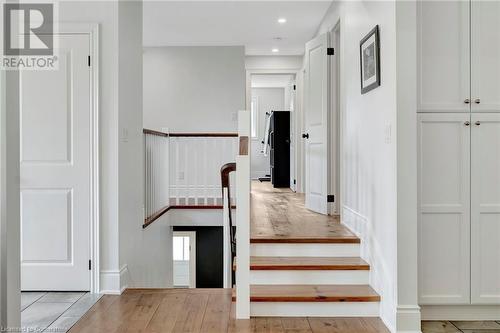 165 Hillcrest Avenue, Hamilton, ON - Indoor Photo Showing Other Room