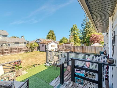 739 Newcastle Ave, Parksville, BC 