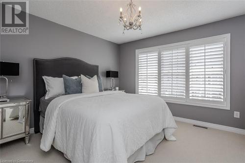 4823 Thomas Alton Boulevard Unit# 60, Burlington, ON - Indoor Photo Showing Bedroom