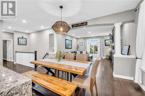 26 Harvest Gate, Smithville, ON - Indoor Photo Showing Dining Room