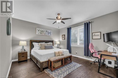 26 Harvest Gate, Smithville, ON - Indoor Photo Showing Bedroom