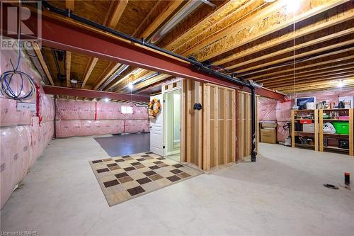 26 Harvest Gate, Smithville, ON - Indoor Photo Showing Basement