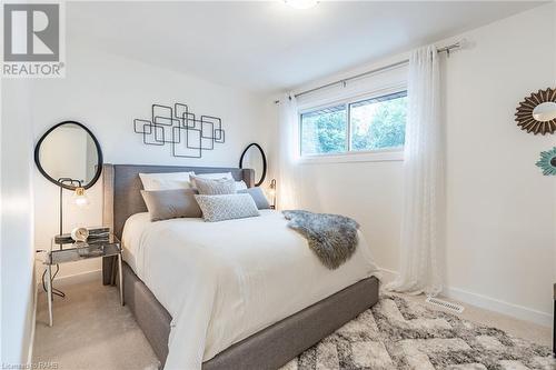 56 Woodman Drive N, Hamilton, ON - Indoor Photo Showing Bedroom