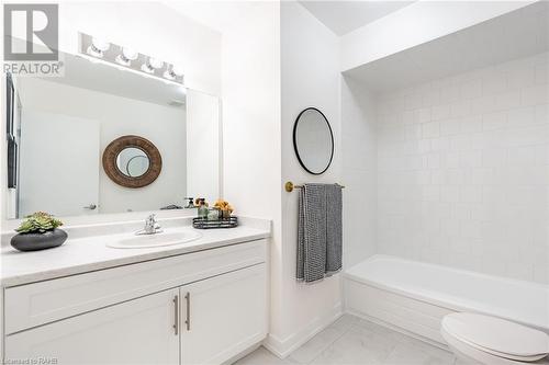 56 Woodman Drive N, Hamilton, ON - Indoor Photo Showing Bathroom