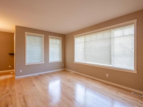 48-2860 Valleyview Drive, Kamloops, BC - Indoor Photo Showing Other Room