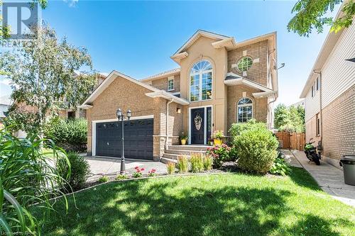 54 Stonepine Crescent, Hamilton, ON - Outdoor With Facade