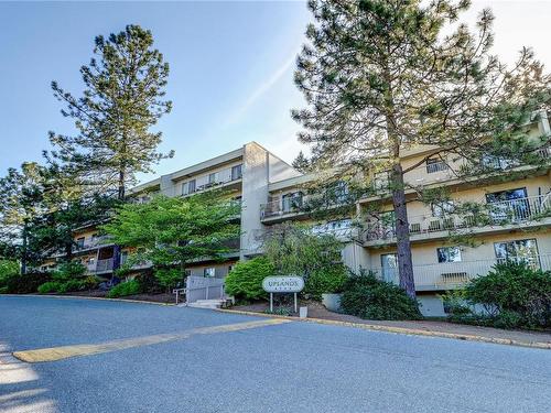 303-4720 Uplands Dr, Nanaimo, BC - Outdoor With Facade