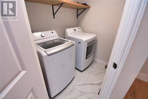 72 Stone Church Road W Unit# 11, Hamilton, ON - Indoor Photo Showing Laundry Room