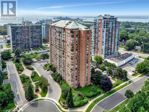 1270 Maple Crossing Boulevard Unit# 306, Burlington, ON - Outdoor With View