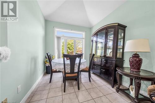 33 Tallman Street, Stoney Creek, ON - Indoor Photo Showing Dining Room