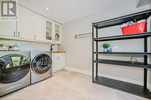 6490 Panton Street, Burlington, ON - Indoor Photo Showing Laundry Room