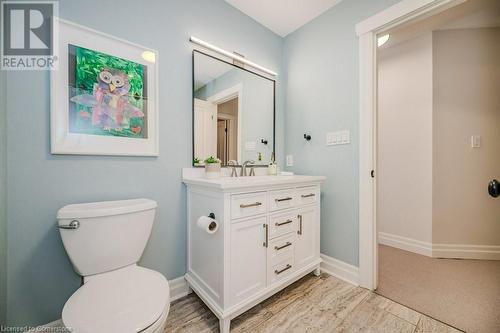 6490 Panton Street, Burlington, ON - Indoor Photo Showing Bathroom