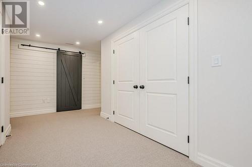 6490 Panton Street, Burlington, ON - Indoor Photo Showing Other Room