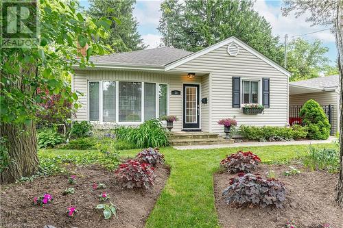 38 Parker Avenue, Ancaster, ON - Outdoor