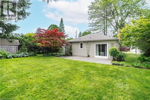 38 Parker Avenue, Ancaster, ON - Outdoor