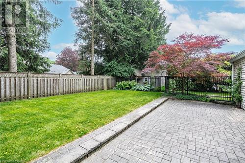 38 Parker Avenue, Ancaster, ON - Outdoor