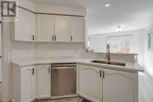 2022 Atkinson Drive Unit# 35, Burlington, ON - Indoor Photo Showing Kitchen With Double Sink