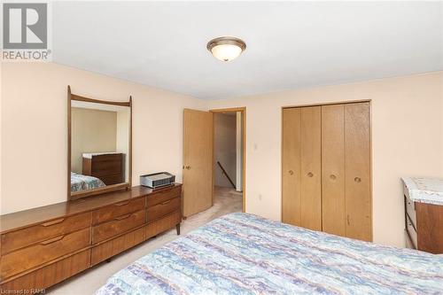 14 Calvert Avenue, Hamilton, ON - Indoor Photo Showing Bedroom