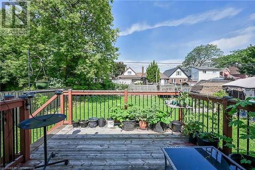 93 Fairfield Avenue, Hamilton, ON - Outdoor With Deck Patio Veranda